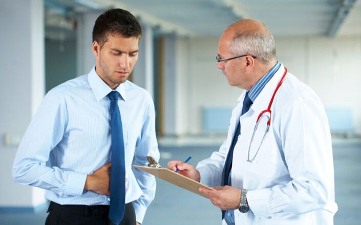 Doktor hastaya tavsiyelerde bulunur